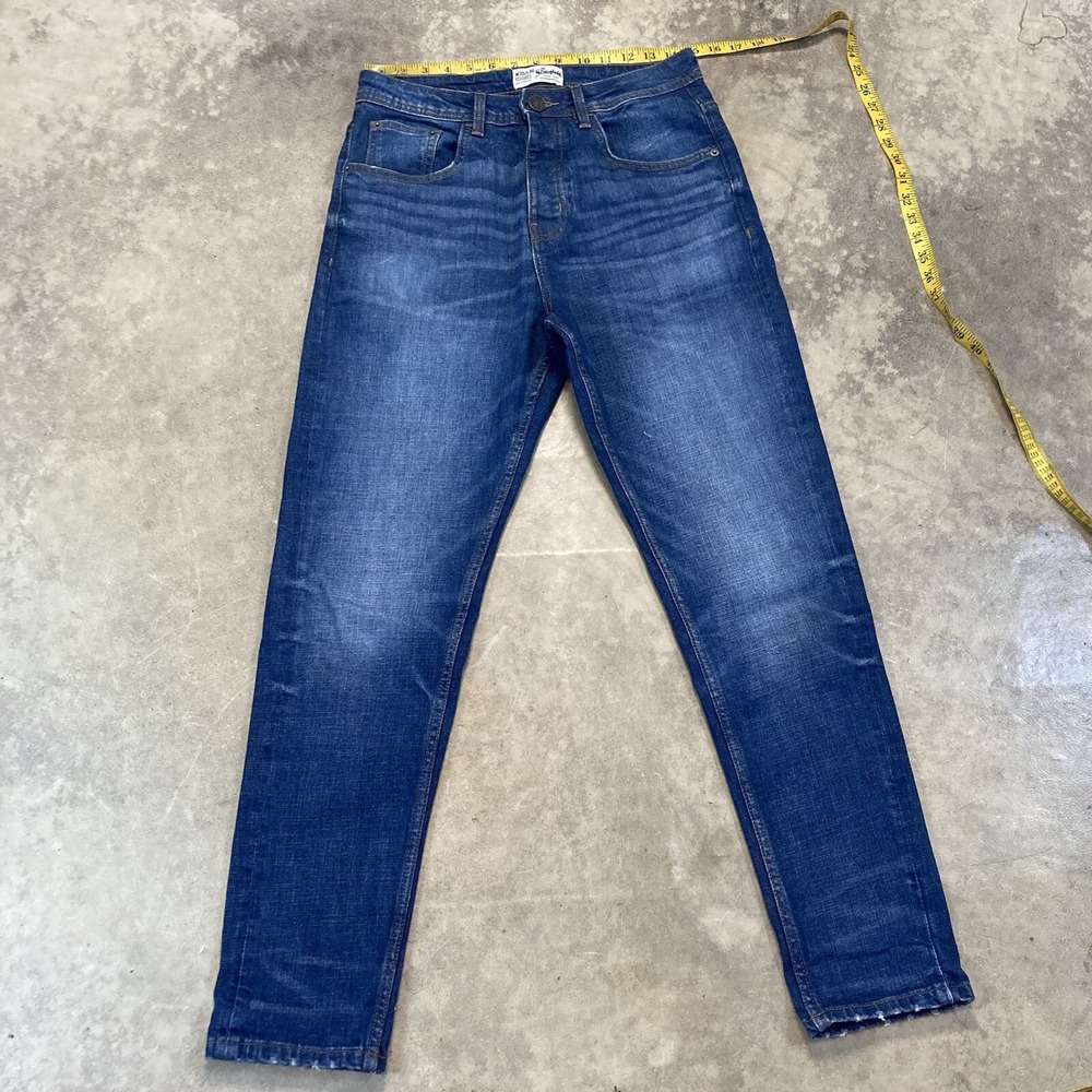 The Stronghold Selvedge Jeans Men's Size 30x30 Blue Relaxed Tapered Button Fly